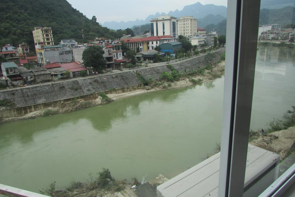 River Queen Guest House Ha Giang Exterior photo